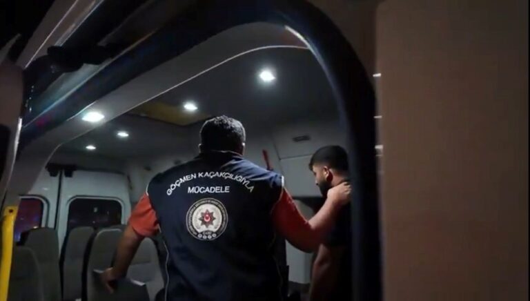 18 duzensiz gocmen yakalandi HRqnPZd6