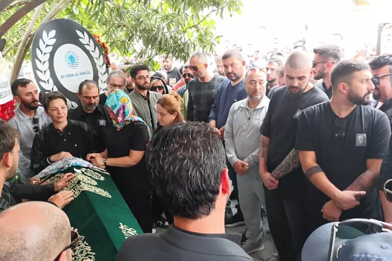 gullu son yolculuguna ugurlaniyor OISSdvBQ