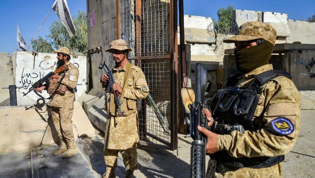 afganistan pakistan sinirinda catisma 23 asker oldu ksyg2R75.jpg