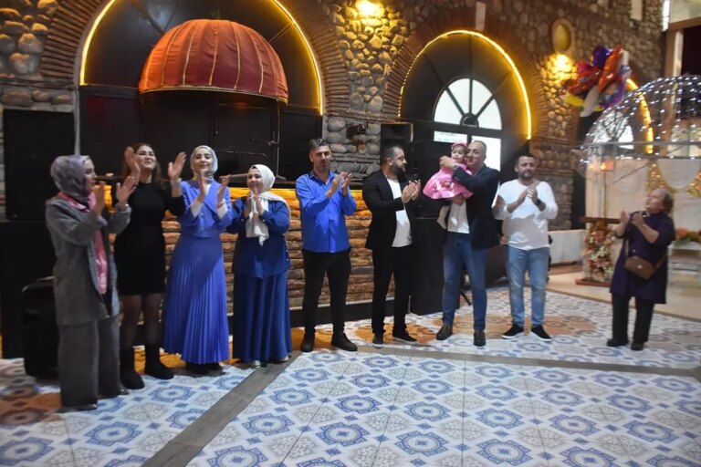 esmanin gen tedavisi icin bagis kampanyasi tamamlandi VT2XcGnz.jpg