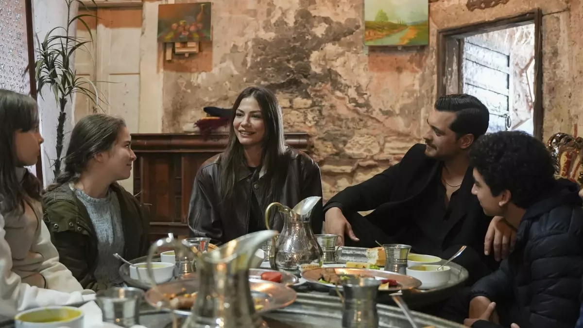 esref ruya reytingleri sasirtti RYMKg3WO.jpg