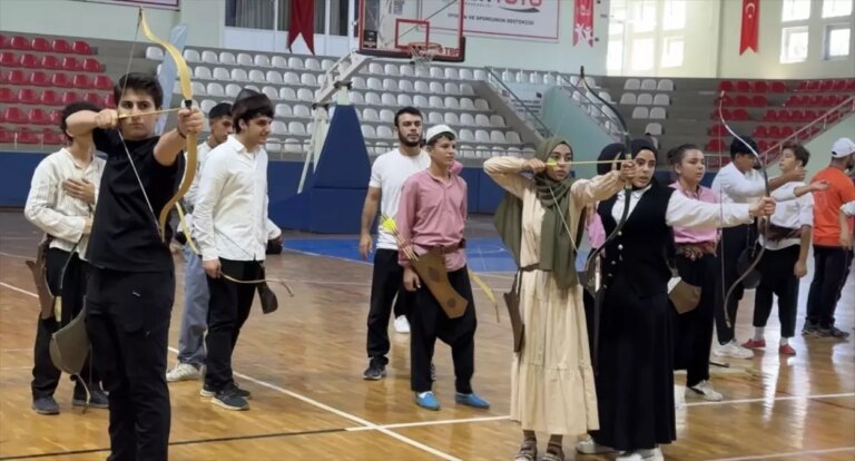 iskenderunda okculuk turnuvasi duzenlendi HPsUtQb2