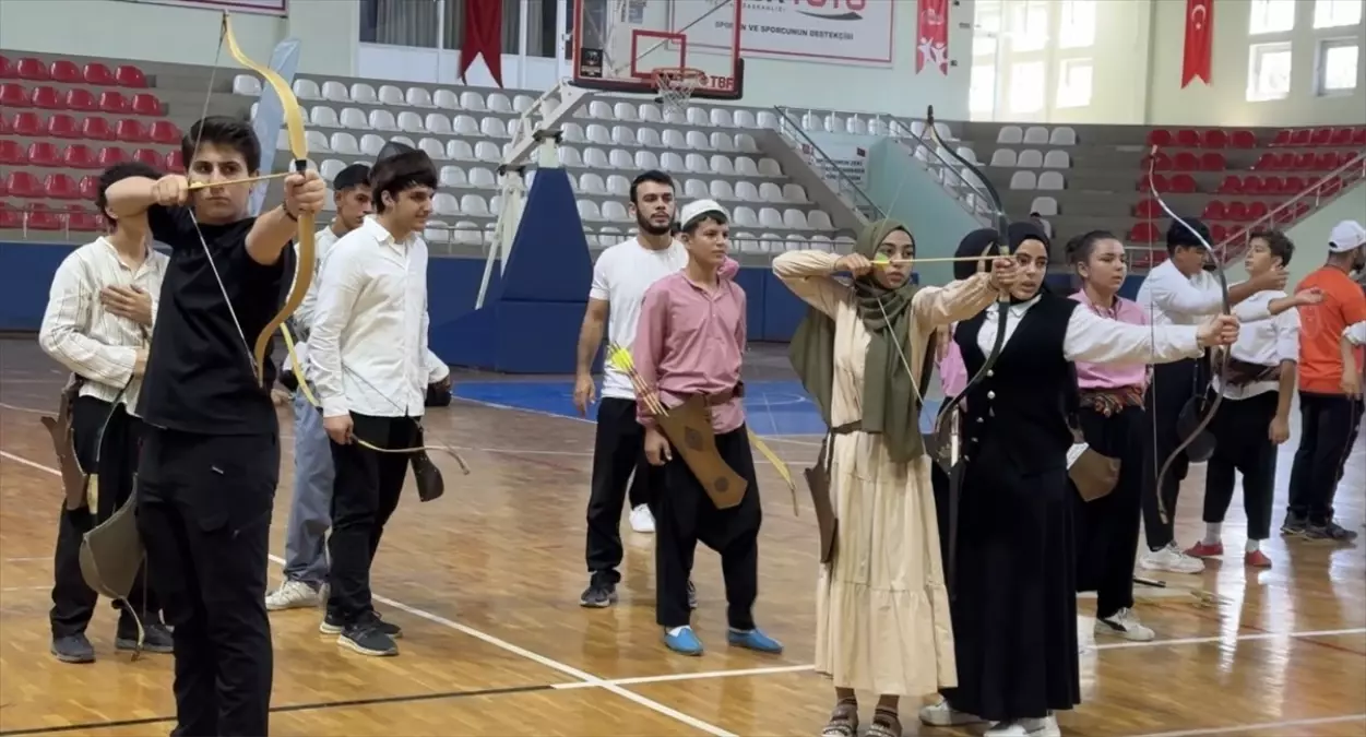 iskenderunda okculuk turnuvasi duzenlendi HPsUtQb2