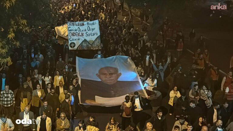 ocalana ozgurluk yuruyusune polis mudahalesi yDNlCiqb.jpg