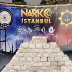istanbul-ve-kocaelinde-operasyonla-ele-gecirilen-966-kilo-uyusturucu-emniyette-sergilendi-plzlipU5.jpg