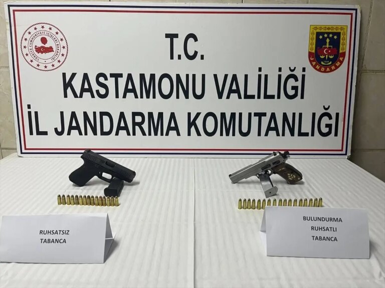 kastamonuda-ruhsatsiz-silah-operasyonu-kr5mrjAf.jpg