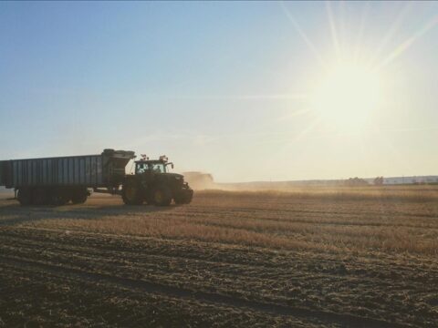 İspanya’dan Çiftçilere 877 Milyon Euro’luk Destek Paketi