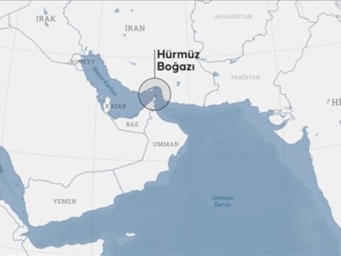 Hindistan’da yakıt krizi sürüyor: Uzun LPG kuyrukları oluştu